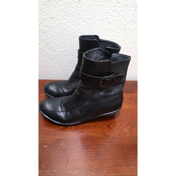 Dansko Black Leather Ankle Boots With Side Zippers & Buckle Detail Size 38 - Picture 4 of 12
